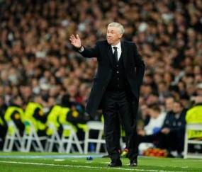 安切洛蒂承认布阵失误：球迷嘘得对